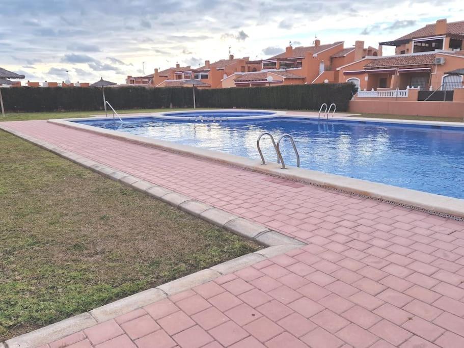 2Bdr Apartment Torrevieja Exterior foto